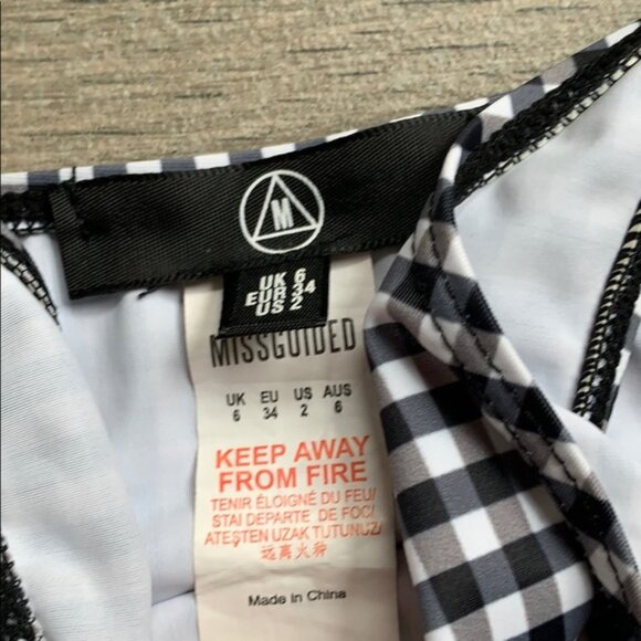 Missguided gingham bikini bottom - Picture 3 of 5